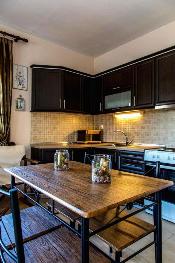 Canal Luxury Apartments Nea Poteidaia Exteriér fotografie